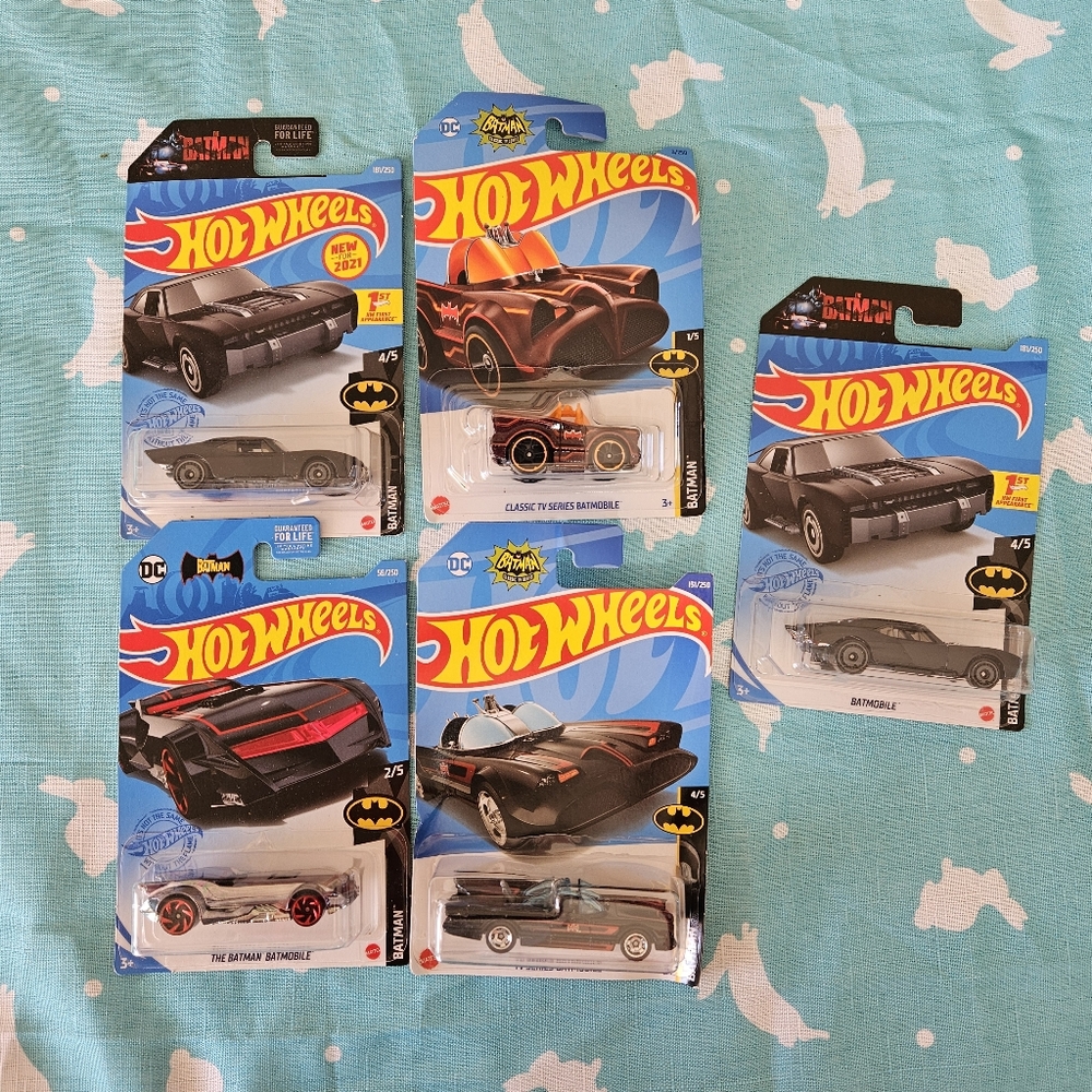 Hot Wheels Batman Car Set